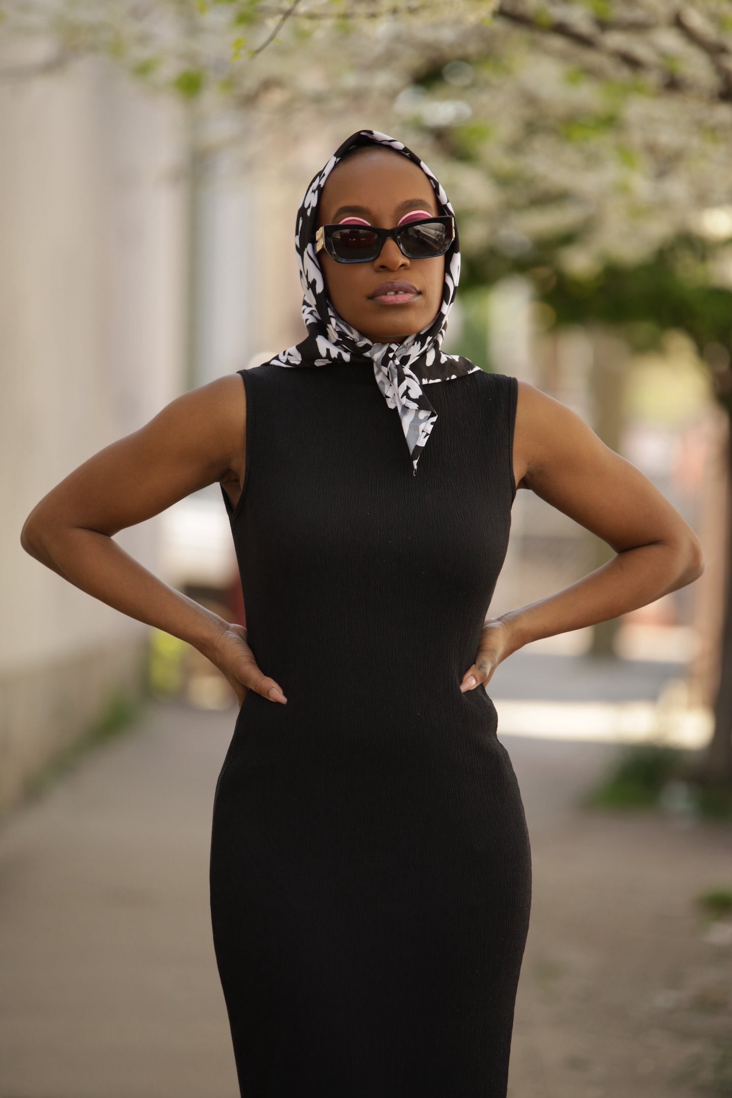 She's The Boss Scarf (Black)